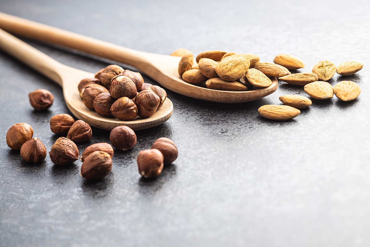 Spanish Almond Board-Almendrave es la Agrupación de Exportadores de Almendra y Avellana de España. 